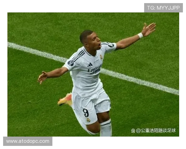 马卡:斯图加特球衣广告涉及博彩,欧冠战皇马时将其“隐藏” 马卡:斯图加特球衣广告涉及博彩,欧冠战皇马时将其“隐藏”